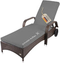 RS Trade Sonnenliege Gartenliege Toscana Wetterfest mit Rollen Tisch, Polyrattan Rattan Liege Outdoor mit Armlehne, wetterbeständig