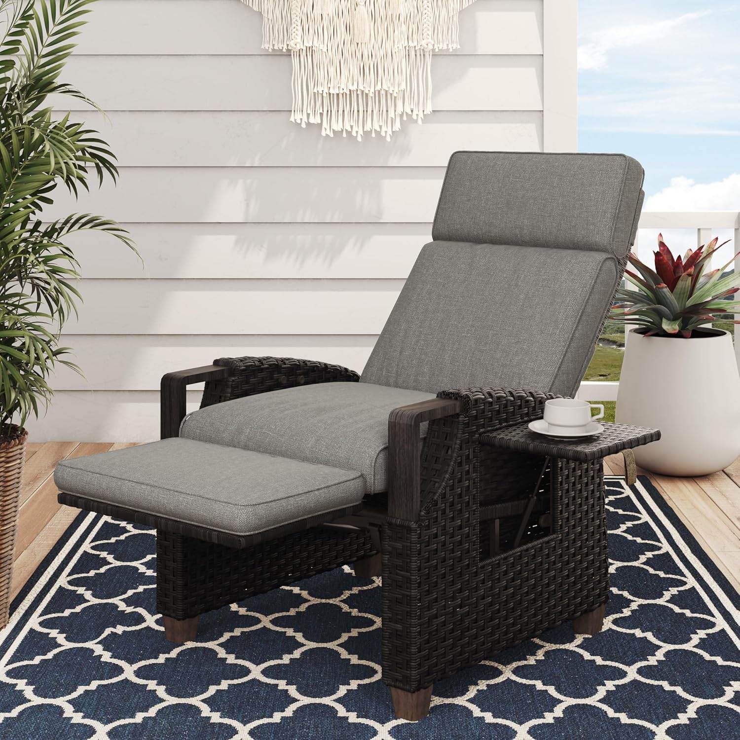 Grand patio Relaxliege Liegesessel mit Sitzkissen Armlehnensessel Verstellbare Rüc, Dunkelgrau -Dunkel Grau Sitzkissen & Braun Rattan, verstellbar